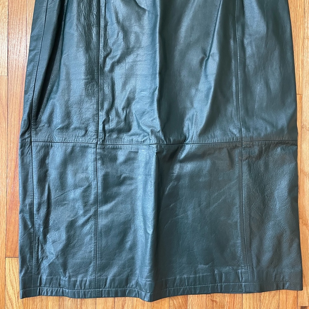 Vintage Green Leather Skirt - Picture 2 of 13